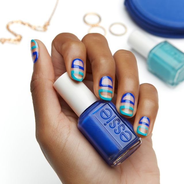 between the lines - nailart
