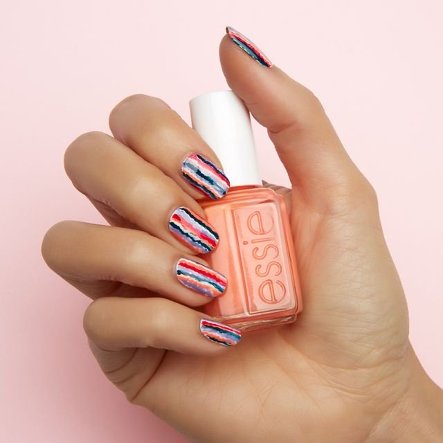 blurred lines - nailart