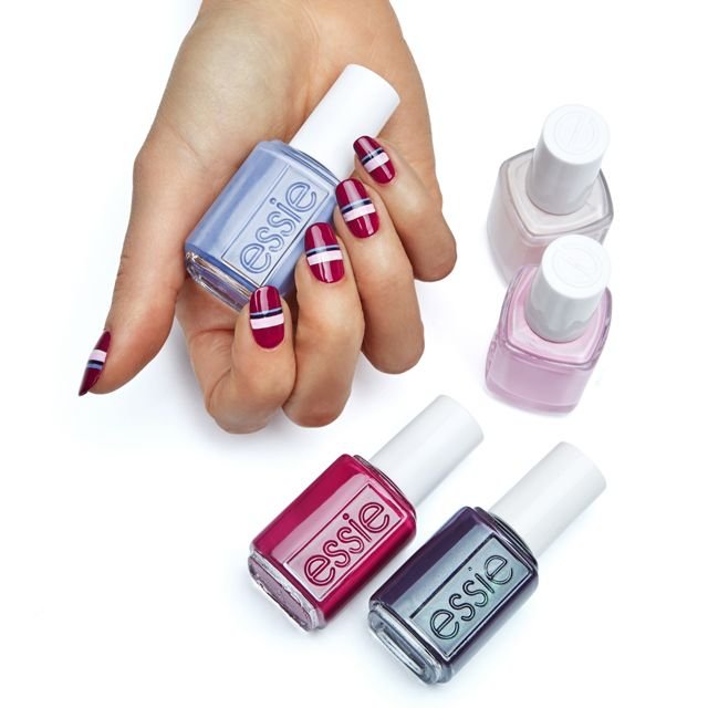 tshirt stripe - nailart