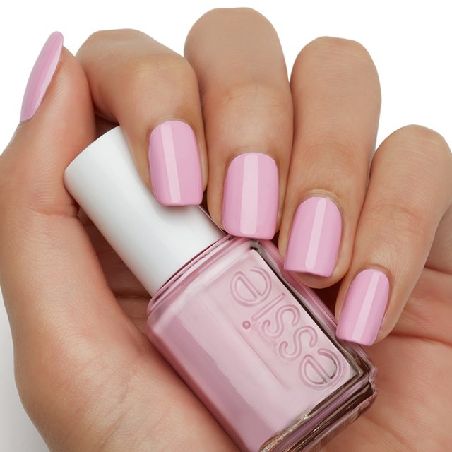 filing and trimming - nailart