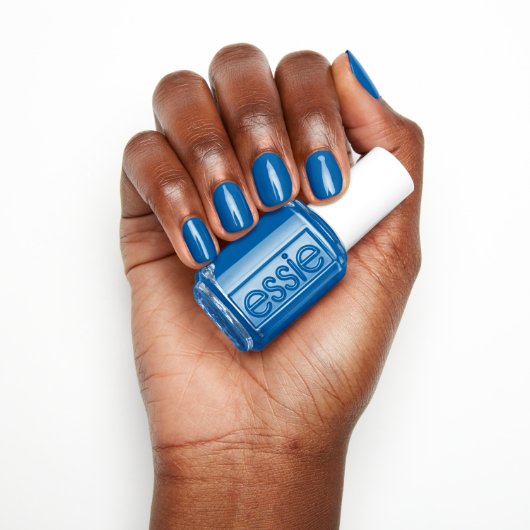 ESSIE-Core-summer 2021-juicy details-Hand-3-R1