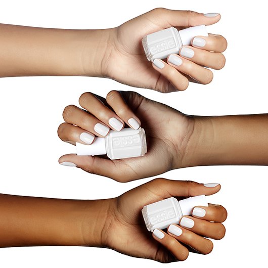 ESSIE-enamel-blanc-on-hand